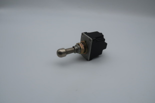 CLEARANCE - OVER CENTRE MOMENTARY SWITCH