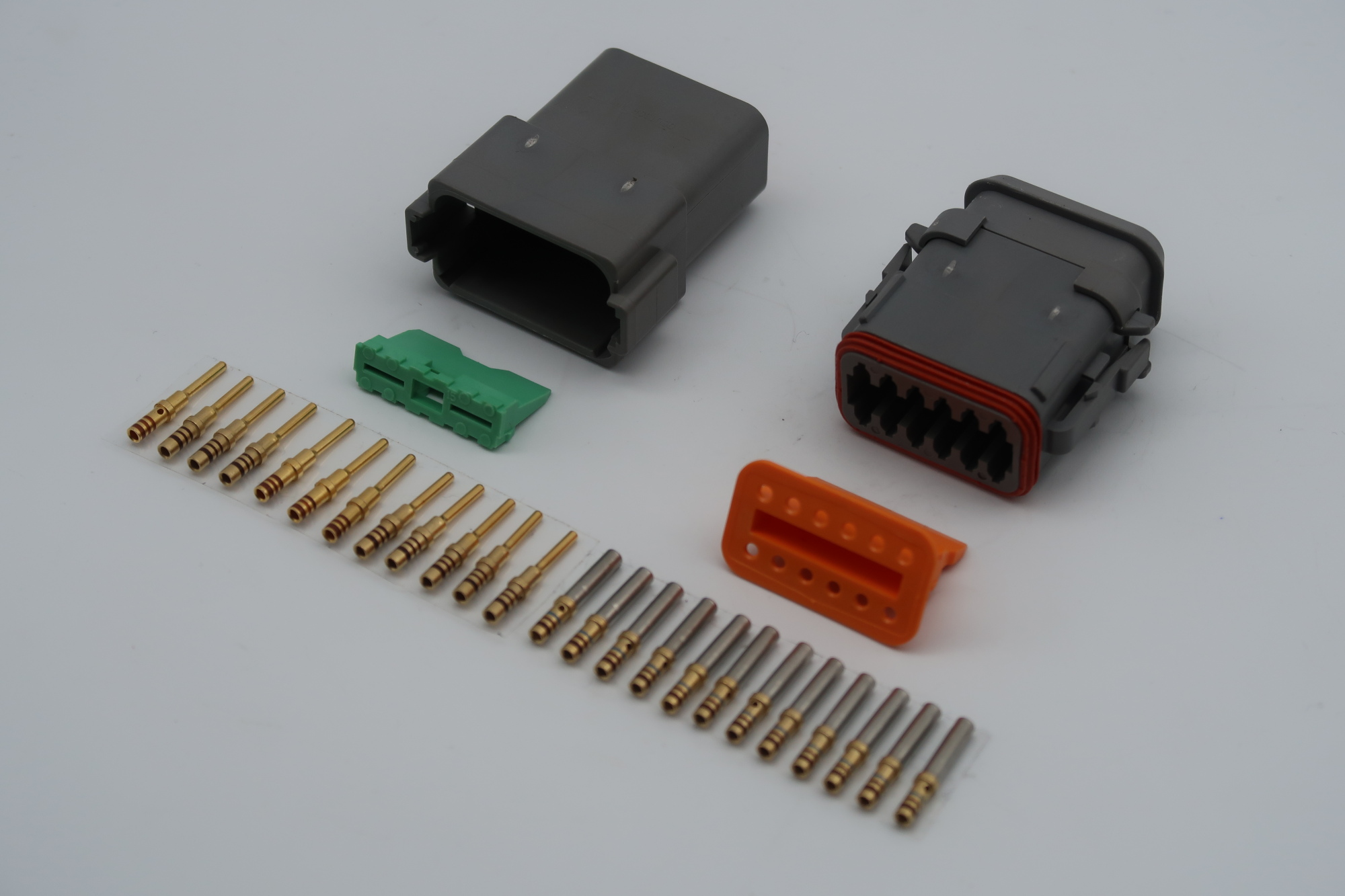 12 PIN DT KIT WITH HEATSHRINK GLAND