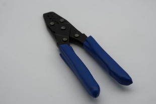 BLUE HANDLE UNIVERSAL CRIMPERS