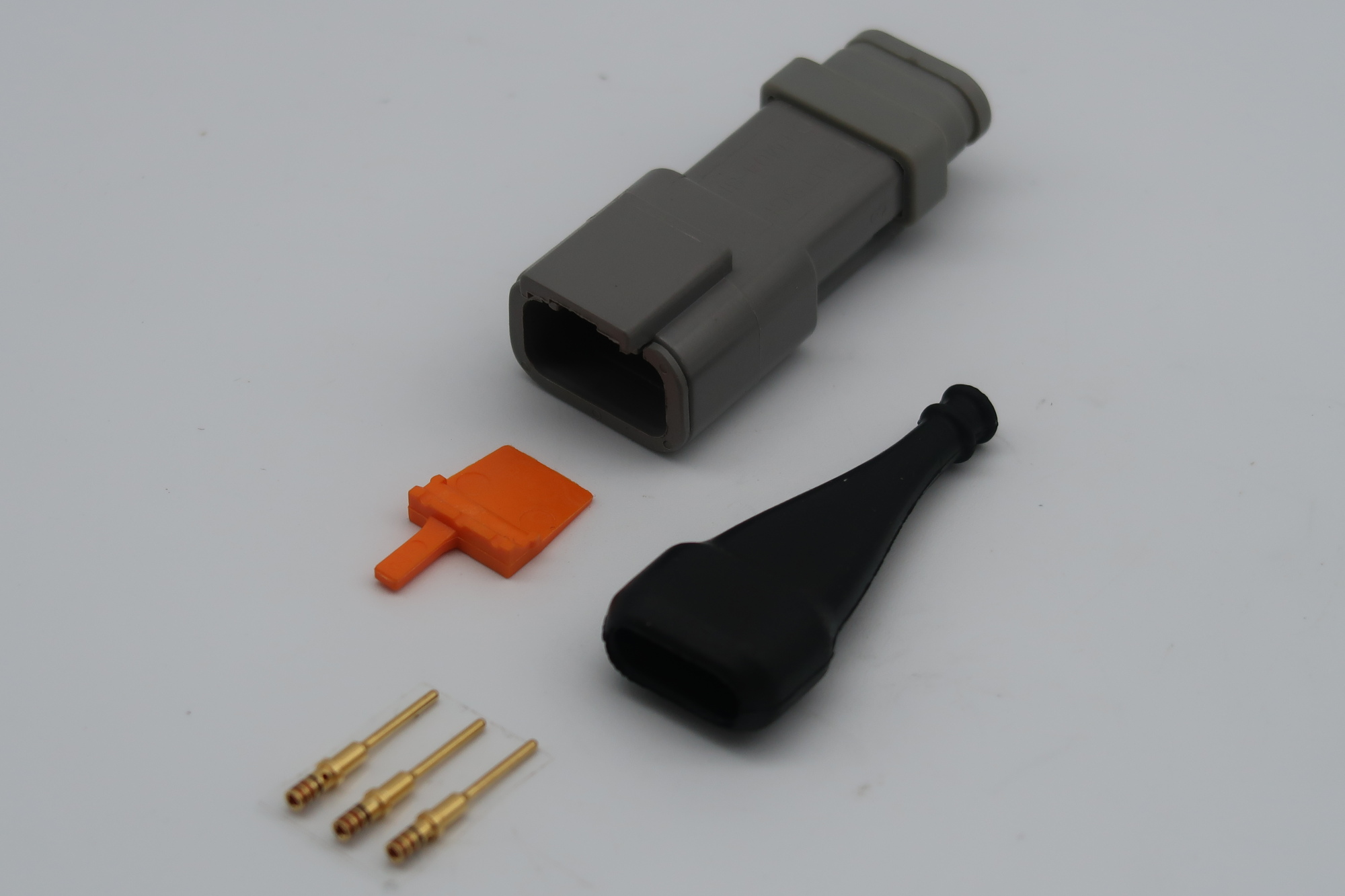 DTM04-3P-E007 WITH DTM RUBBER BOOT SPEC 1