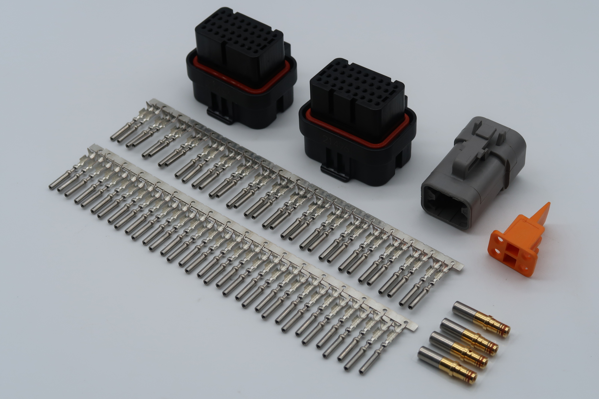 P32 CONNECTOR KIT