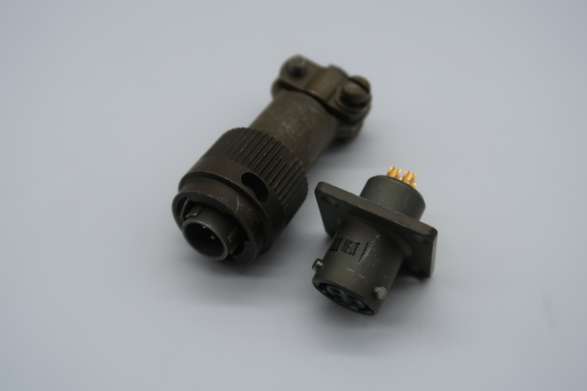 4 PIN MILSPEC SOLDER BUCKET CONNECTOR KIT