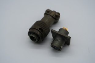 4 PIN MILSPEC SOLDER BUCKET CONNECTOR KIT