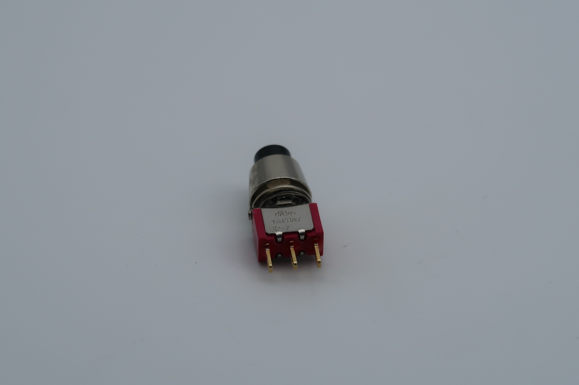 C&K MOMENTARY SWITCH